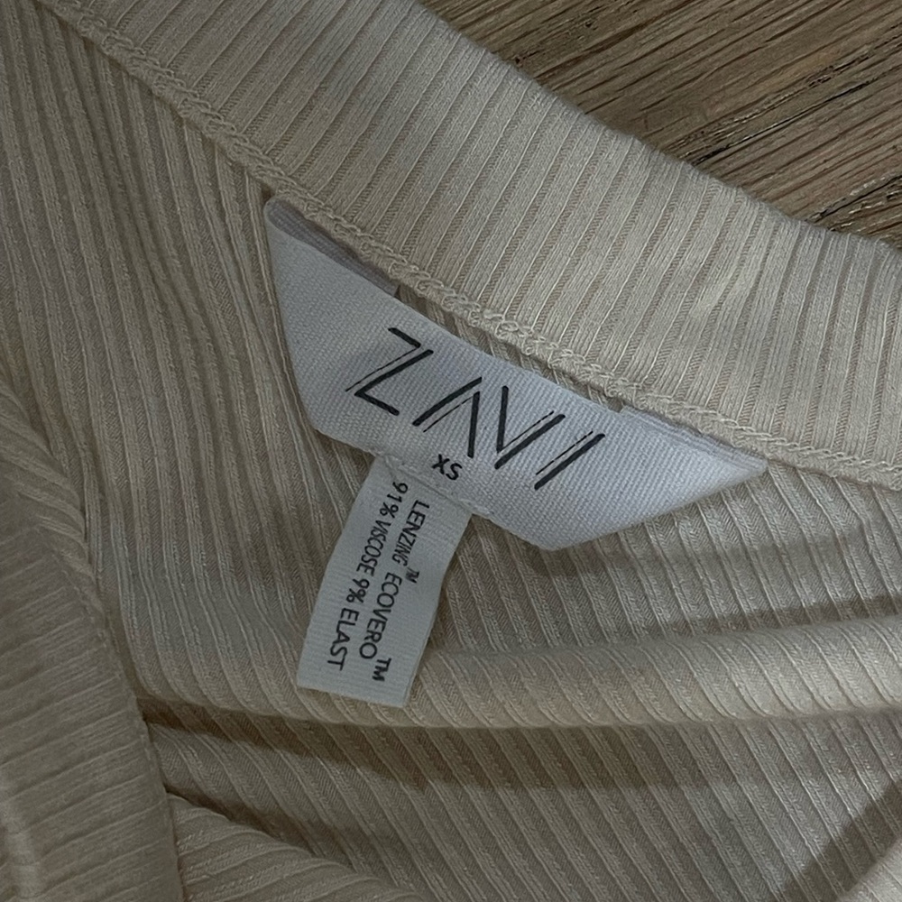 ZAVI One-Shoulder Cream Ribbed Top - Picture 3 of 3
